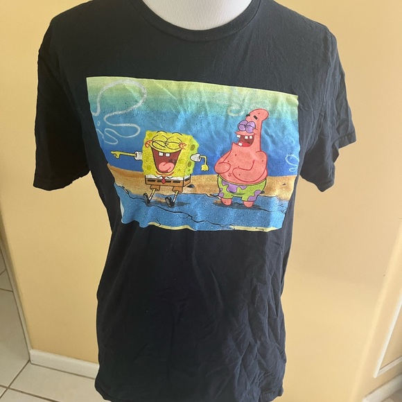 Nickelodeon graphic T-shirt sponge bob and Patrick! Medium - Picture 2 of 5